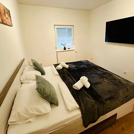Kastanie Mit Balkon #netflix #innenstadtnaehe Von Harztraveler Апартаменты Бад-Гарцбург